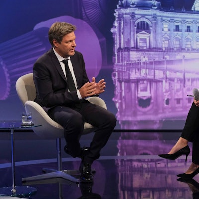 ARD/"maischberger" vom 11.10.2023
abgebildete Personen v.l.n.r.  Robert Habeck (Bündnis 90/Die Grünen, Vizekanzler und Bundesminister für Wirtschaft und Klimaschutz), Sandra Maischberger