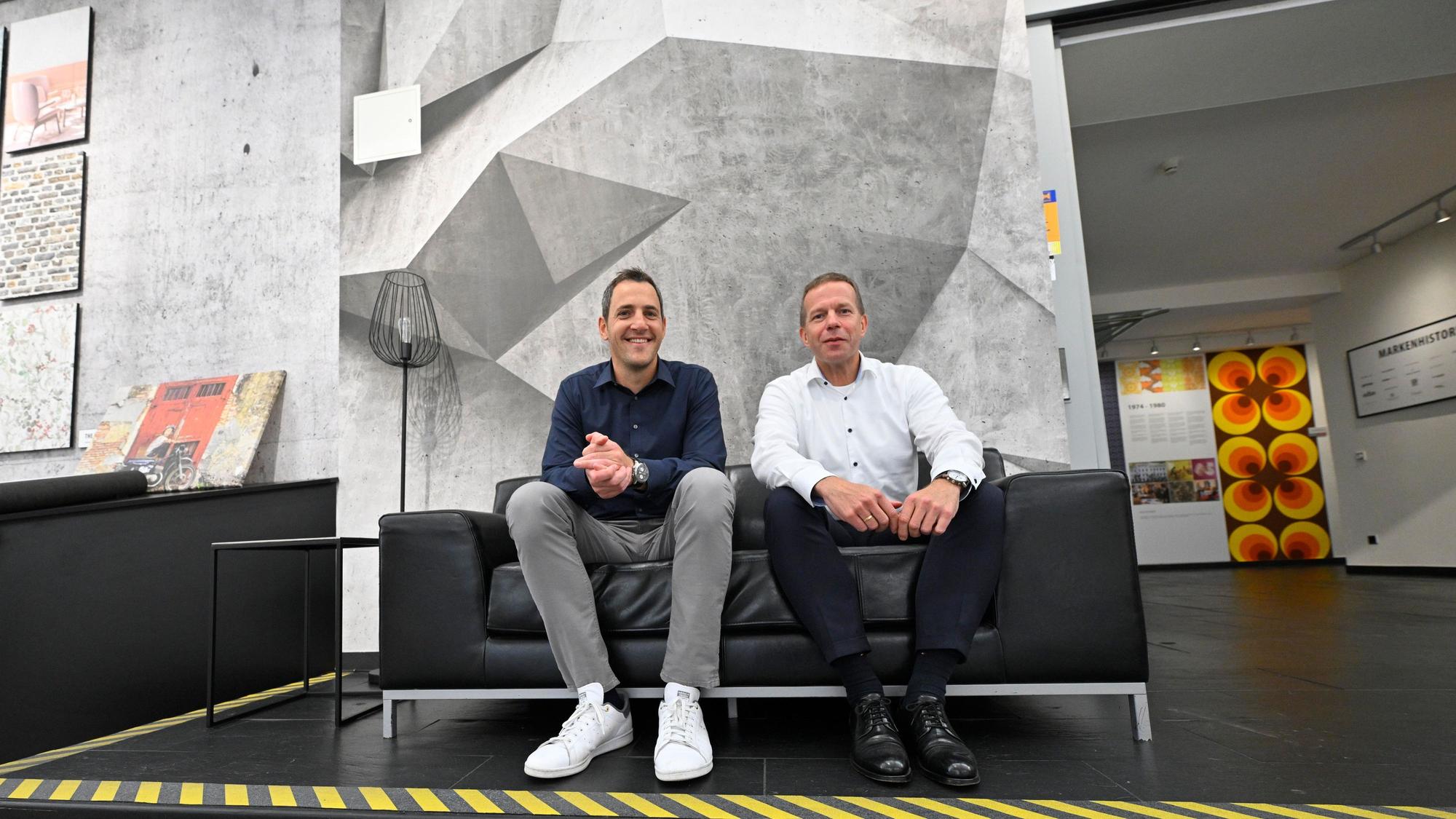 Gummersbach
Derschlag
Tapetenhersteller A.S. Création
