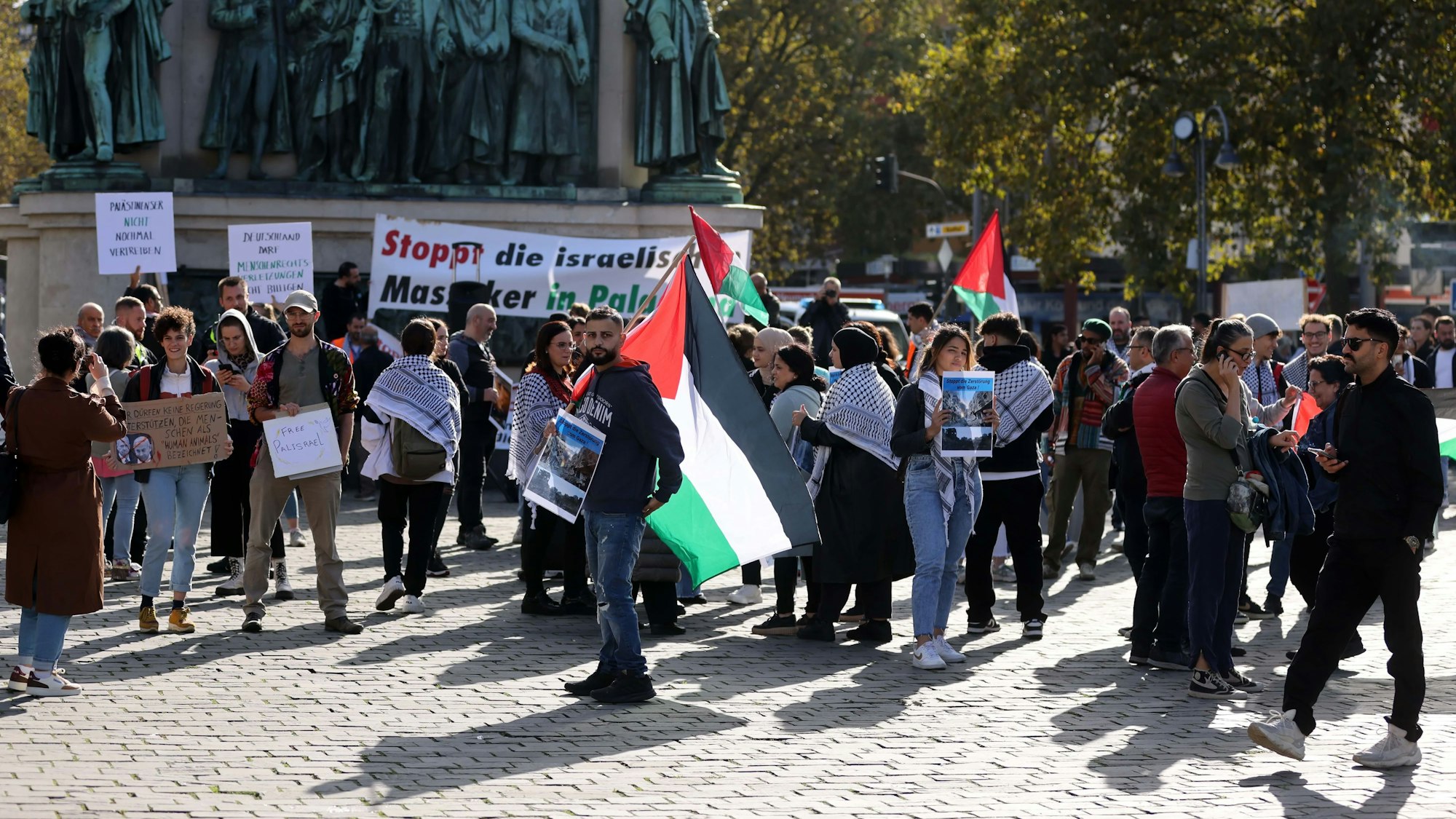 Die Palästinenser-Demo auf dem Heumarkt.