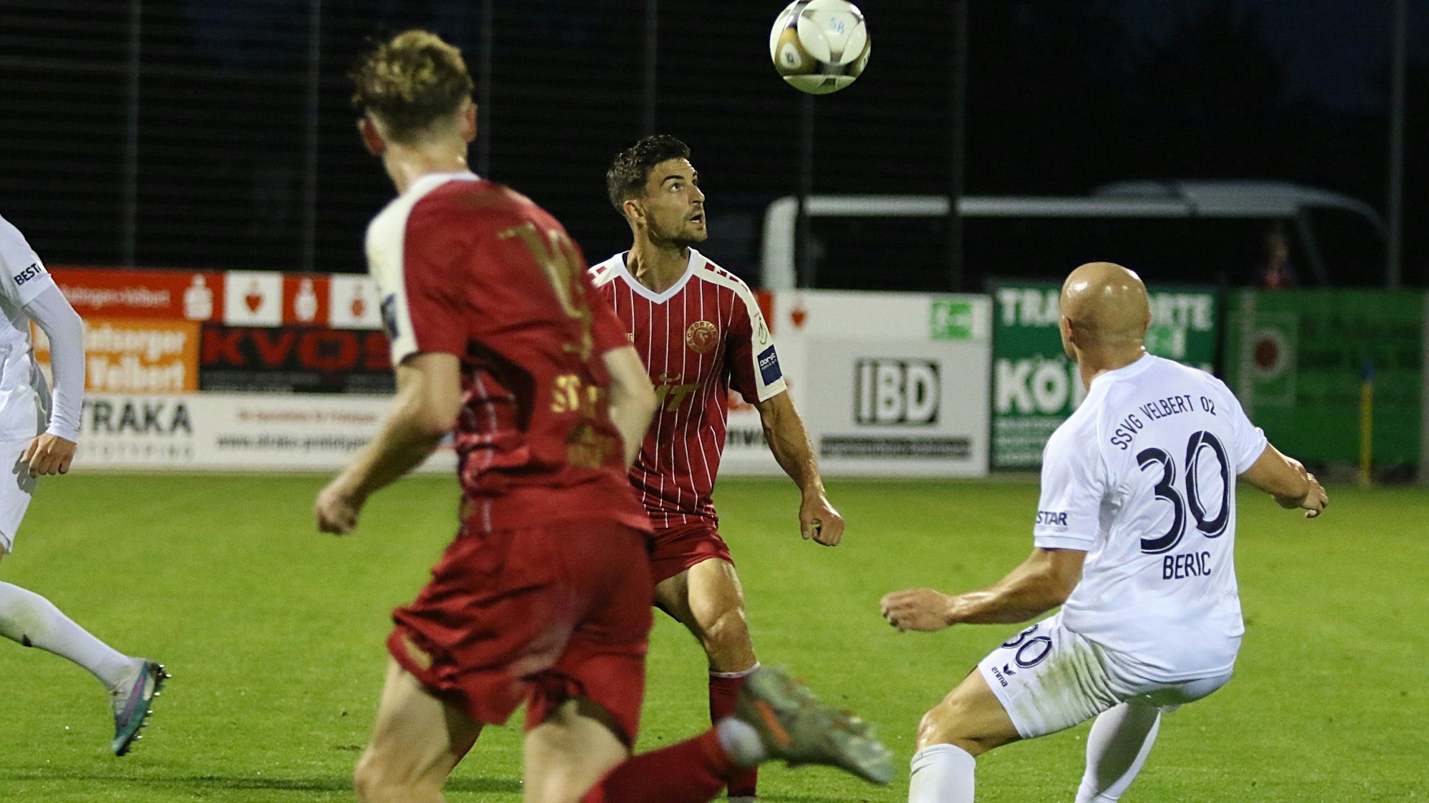 Regionalliga West: SSVg Velbert 02 - SC Fortuna Koeln *** NUR FUeR REDAKTIONELLE ZWECKE *** EDITORIAL USE ONLY ***Fussball Regionalliga West 5.Spieltag Freitag 25.08.2023 SSVg Velbert 02 - SC Fortuna Koeln Ort: IMS Arena Velbert Danny Breitfelder (Fortuna Koeln) und Vedran Beric (SSVg) Deutschland Velbert Copyright: StefanxRittershaus *** Regionalliga West SSVg Velbert 02 SC Fortuna Koeln EDITORIAL USE ONLY p Football Regionalliga West 5 Matchday Friday 25 08 2023 SSVg Velbert 02 SC Fortuna Koeln Location IMS Arena Velbert Danny Breitfelder Fortuna Koeln and Vedran Beric SSVg Germany Velbert Copyright StefanxRittershaus Copyright: StefanxRittershaus doc7roazi7oa5iorxe09co ,EDITORIAL USE ONLY