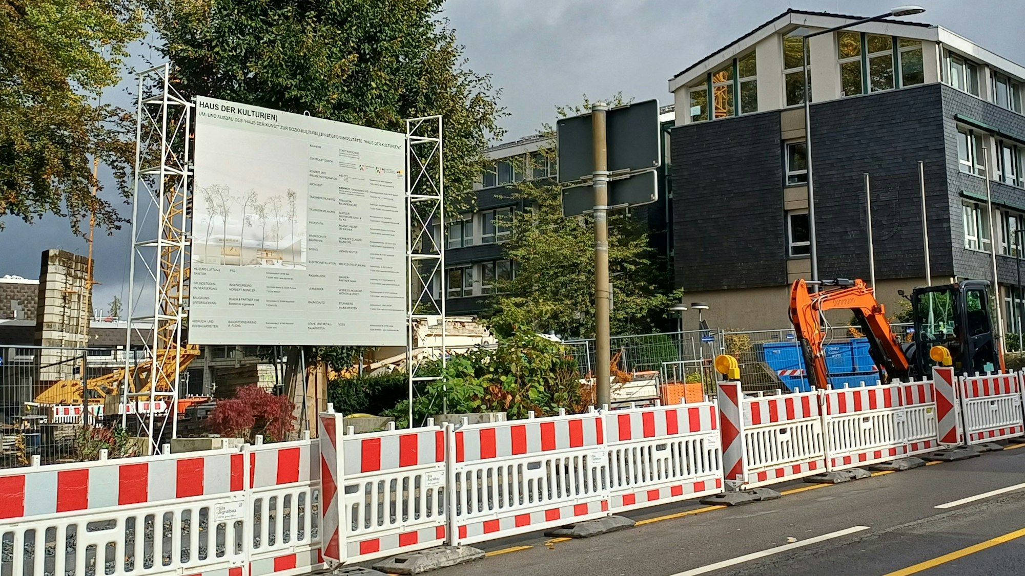 Blick auf die Baustelle des Hauses der Kunst in Burscheid am 15. Oktober 2023