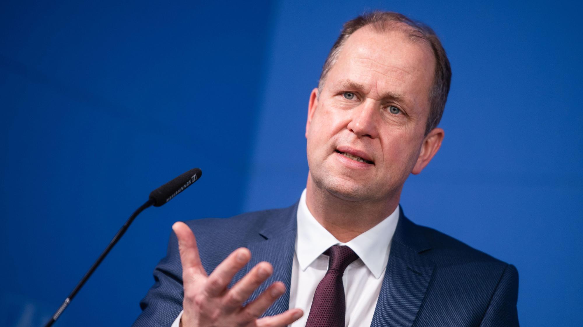 Joachim Stamp (FDP), Minister für Kinder, Familie, Flüchtlinge und Integration in Nord-Rhein-Westfalen