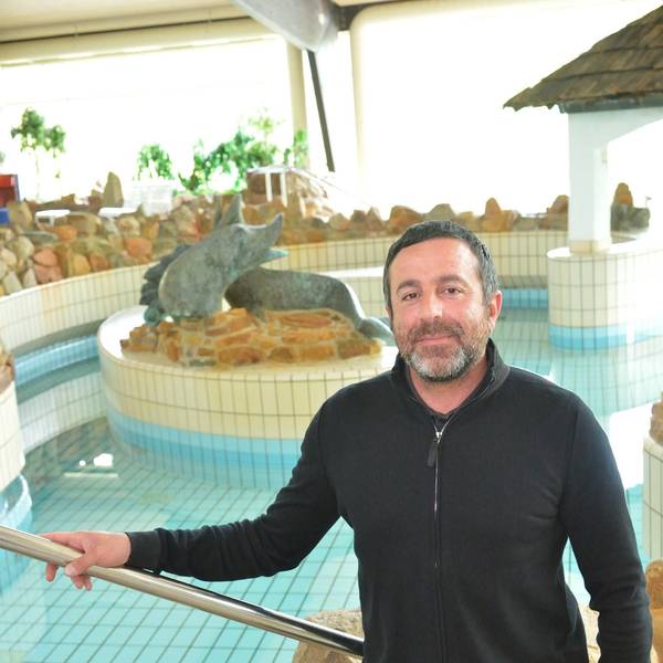 Betreibt zumindest vorerst weiter das Kürtener Hallenbad: Ibrahim Kabakci.
