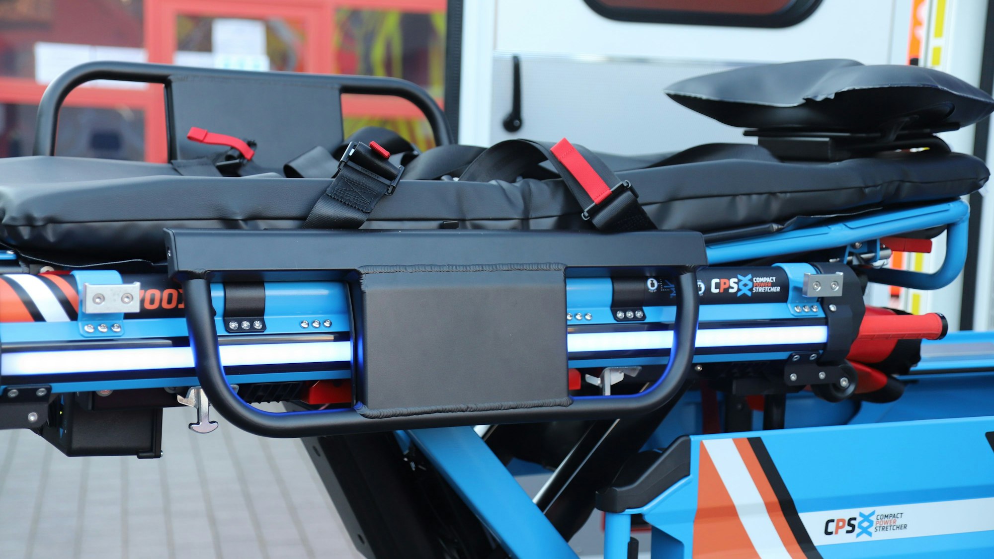 Die Anschaffung eines neuen Rettungstransportwagens schlägt inzwischen mit fast einer Viertelmillion Euro zu Buche.