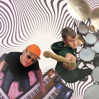 Zum 13. Alfter Jazznacht-Festival spielt unter anderem das Manic Phonk Orchesra mit Yassmo' und Richard Münchhoff. Foto: Veranstalter.