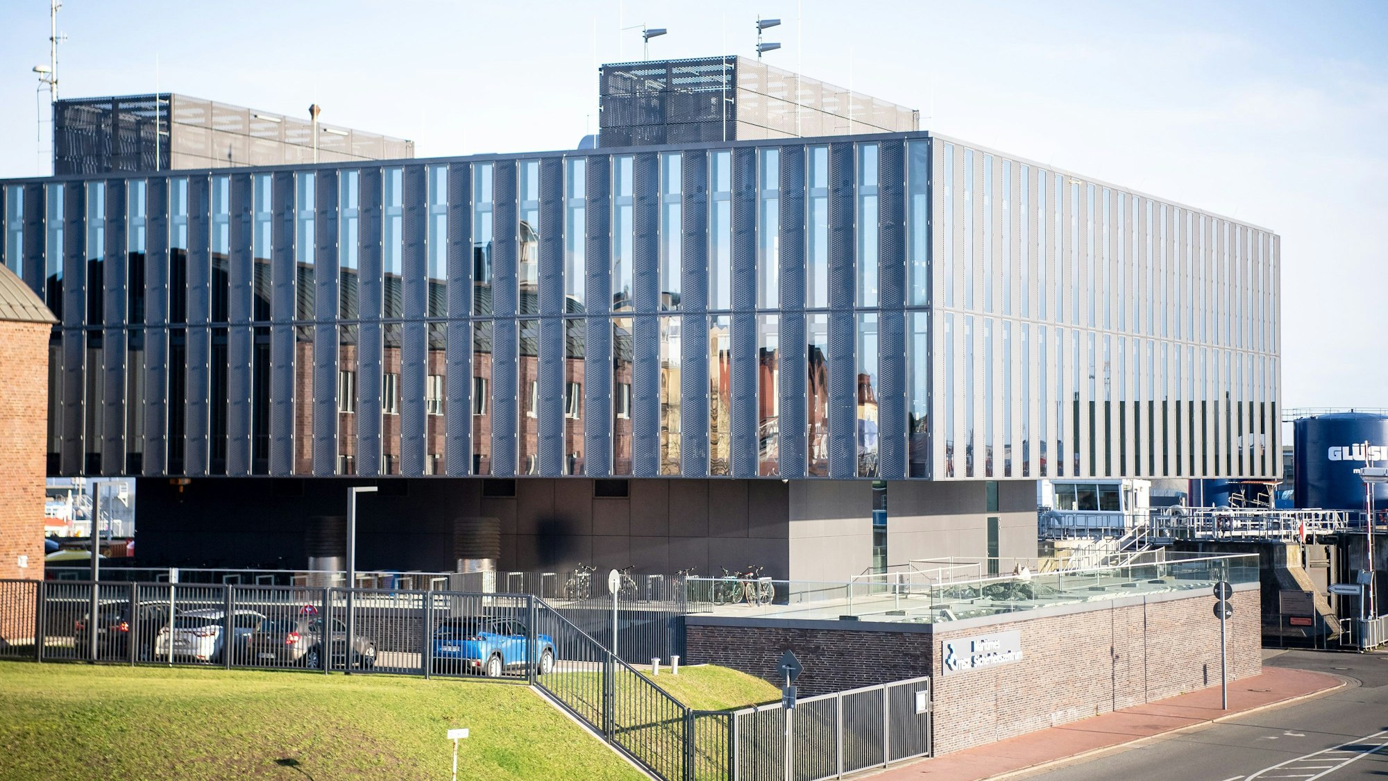 Das Maritime Sicherheitszentrum des Bundes und der Küstenländer ist Sitz des Havariekommandos.