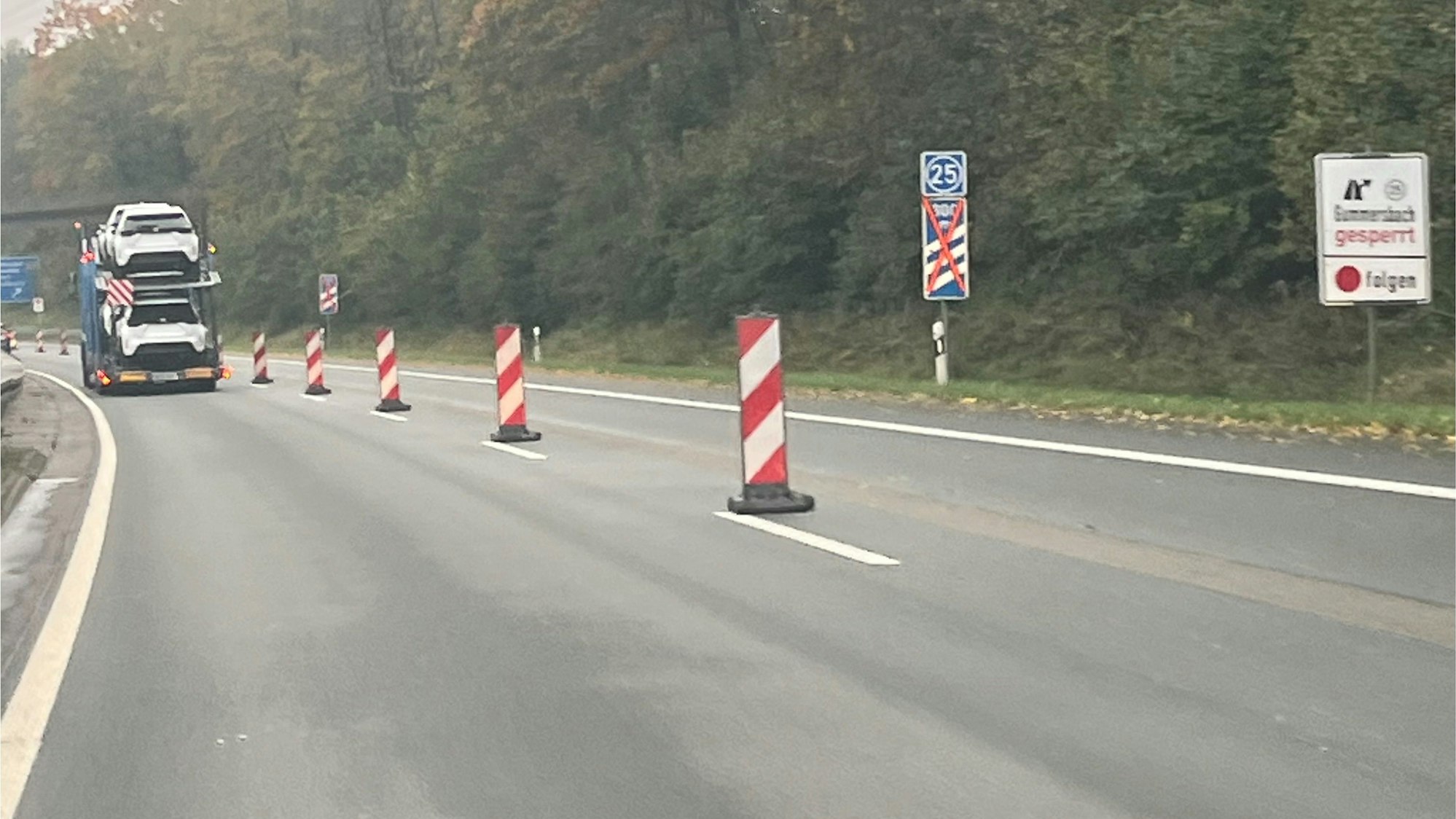Die gesperrte Abfahrt Gummersbach
auf der A4.
