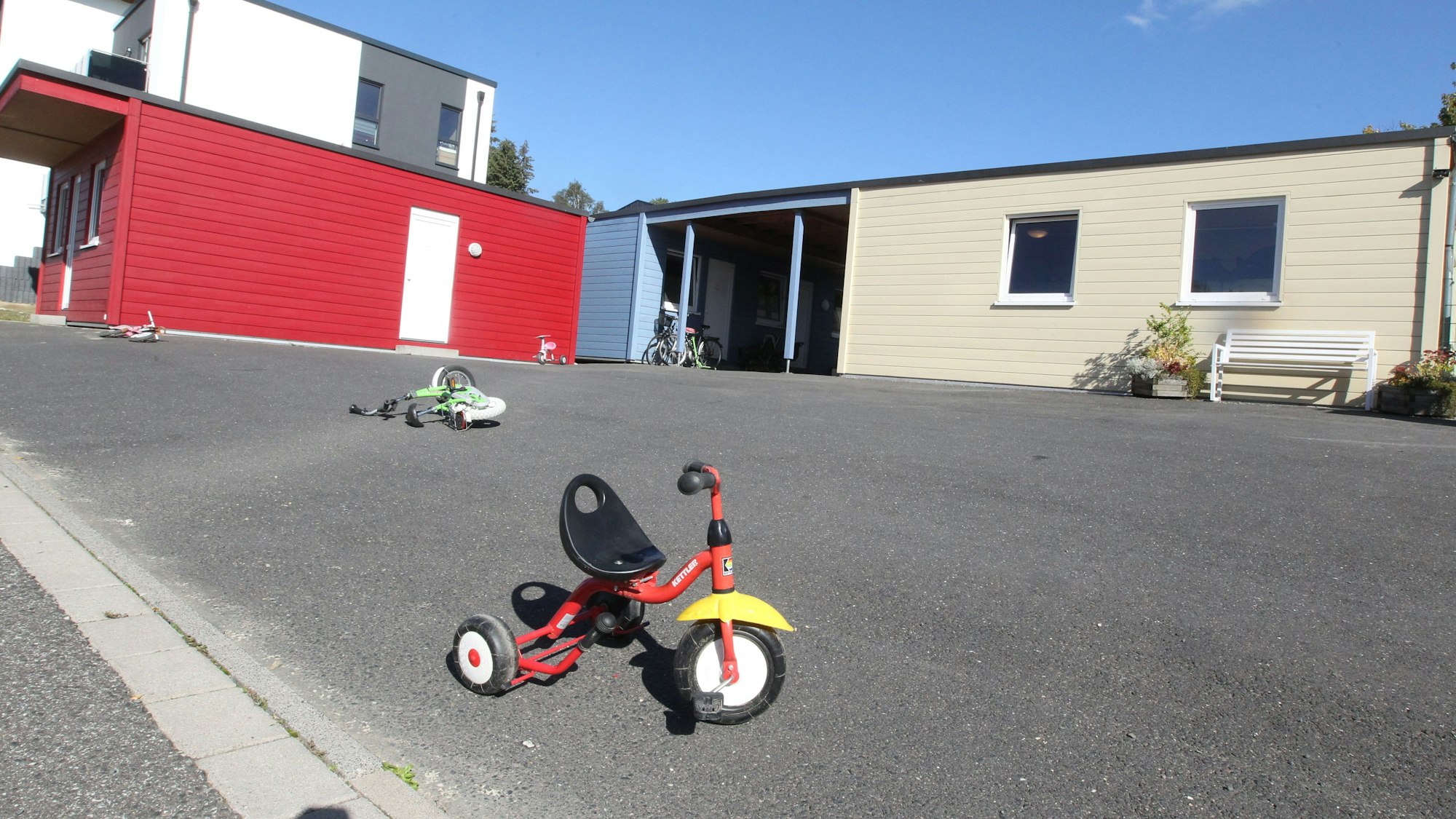 Flüchtlingsunterkunft in Neunkirchen-Seelscheid hier die Unterkunft in Nackhausen im Industriegebiet Oberheister