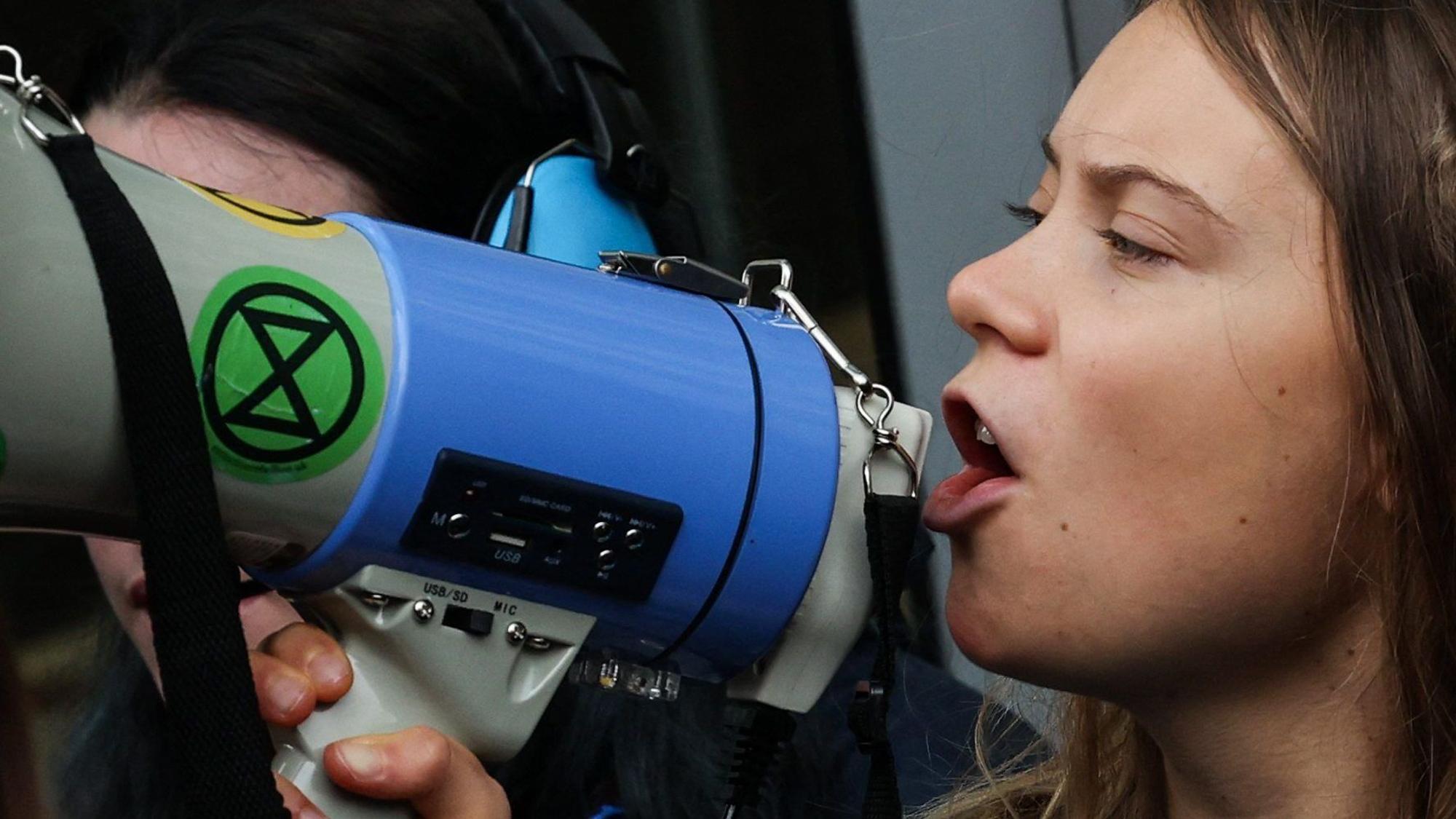 Greta Thunberg, Begründerin der Klima-Bewegung „Fridays for Future“, hat sich erneut Pro-Palästina positioniert, das bringt ihr Kritik auch aus den eigenen Reihen. (Archivbild)