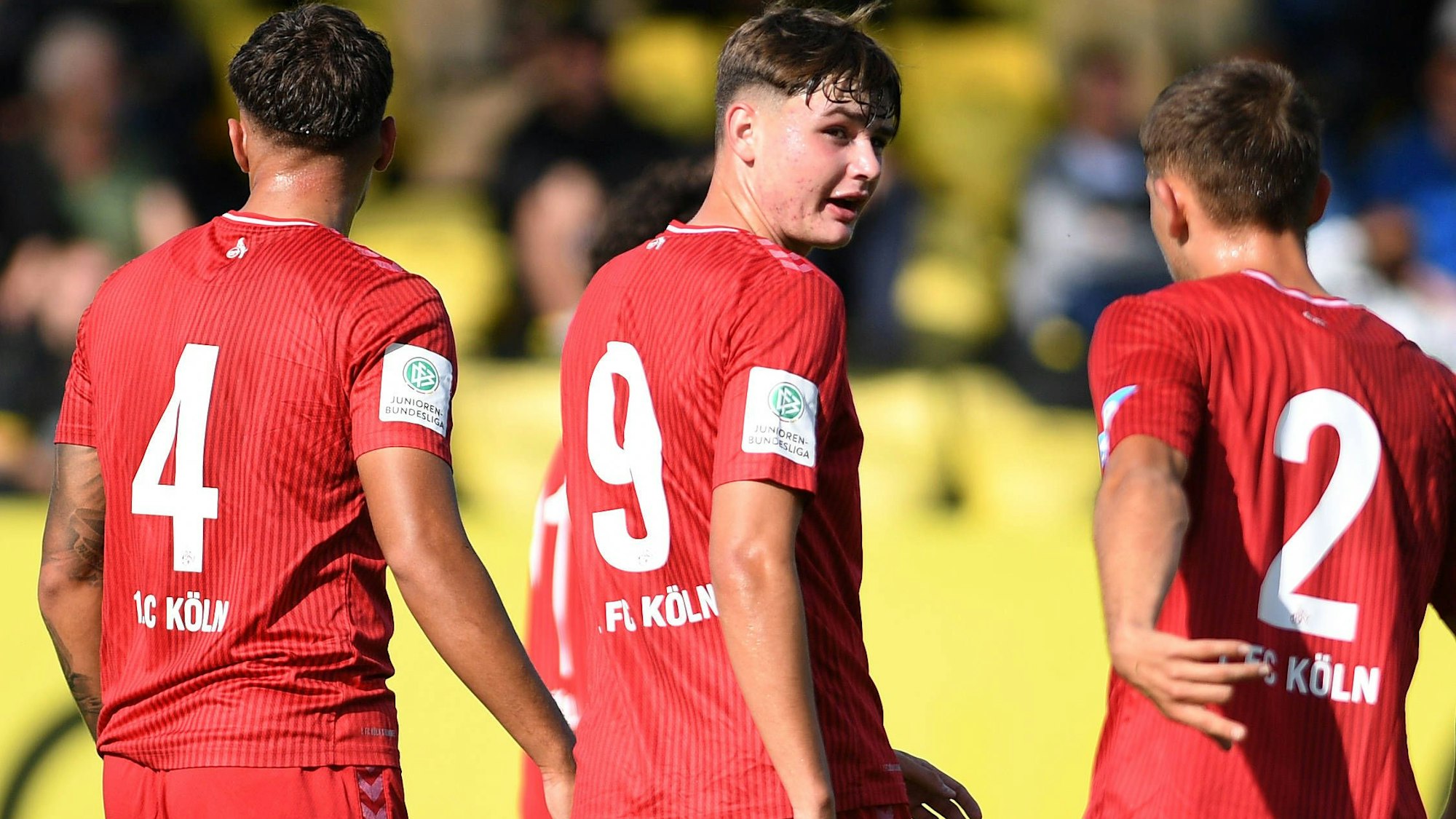 30.09.2023, Dortmund, Germany, Jugendstadion Hohenbuschei, Borussia Dortmund vs 1. FC Koeln - U-19-Bundeliga West, Jaka Cuber-Potocnik 1. FC Koeln schaut Foto Ralf Treese Dortmund Jugendstadion Hohenbuschei North Rhine-Westphalia Germany *** 30 09 2023, Dortmund, Germany, Jugendstadion Hohenbuschei, Borussia Dortmund vs 1 FC Koeln U 19 Bundeliga West, Jaka Cuber Potocnik 1 FC Koeln looks photo Ralf Treese Dortmund Jugendstadion Hohenbuschei North Rhine Westphalia Germany / 521_BVBKOE20230930_018 / Treese-521