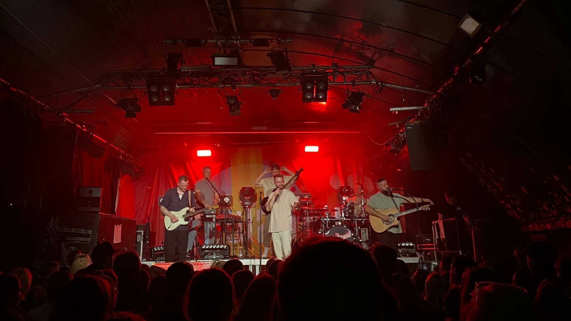 Stadtrand im Club Bahnhof Ehrenfeld