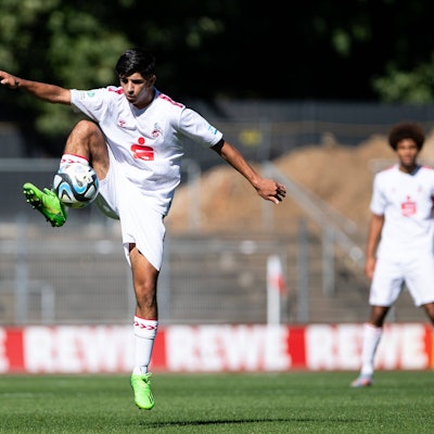 A-Junioren-Bundesliga West: 1.FC Koeln U19 - Arminia Bielefeld U19, 24.09.2023 Kian Hekmat 1.FC Koeln U19, 7 A-Junioren-Bundesliga West: 1.FC Koeln U19 - Arminia Bielefeld U19, Koeln, Franz-Kremer-Stadion, 24.09.2023 *** A Junior Bundesliga West 1 FC Koeln U19 Arminia Bielefeld U19 , 24 09 2023 Kian Hekmat 1 FC Koeln U19, 7 A Junior Bundesliga West 1 FC Koeln U19 Arminia Bielefeld U19 , Koeln, Franz Kremer Stadion, 24 09 2023 Copyright: xBEAUTIFULxSPORTS/Buriakovx