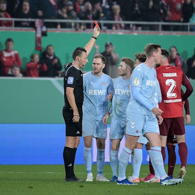 Feldverweis von Florian Kainz.