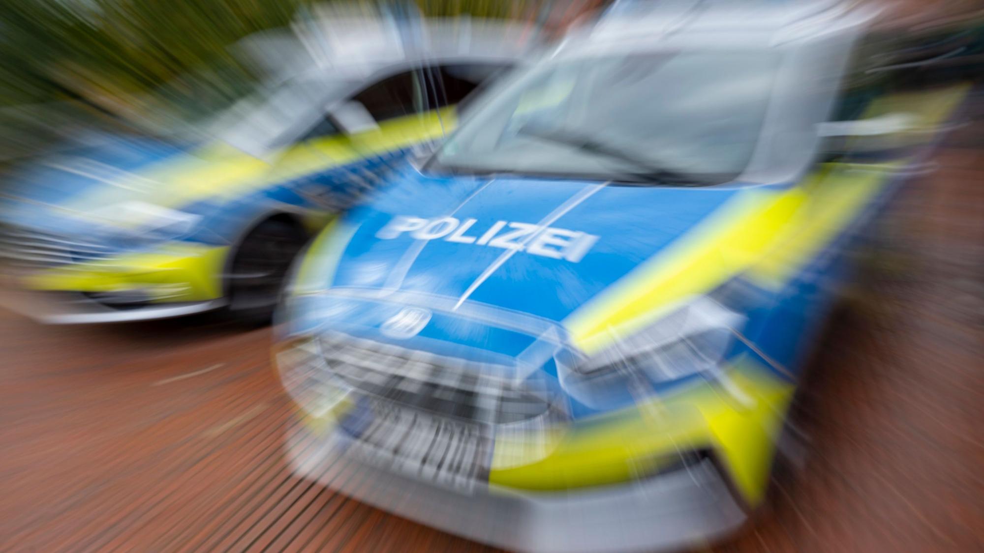 Polizei ist im Einsatz.