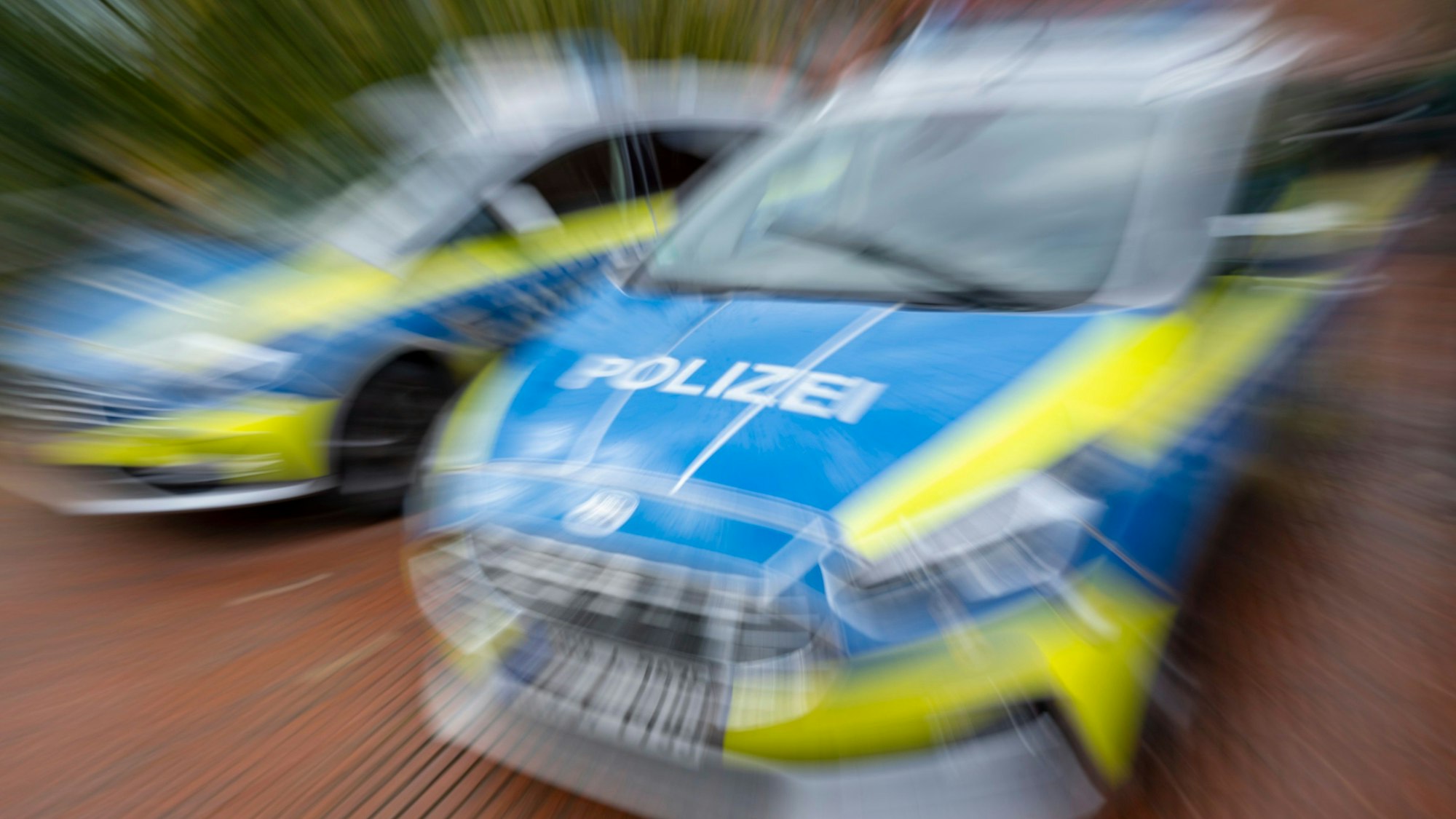 Polizei ist im Einsatz.