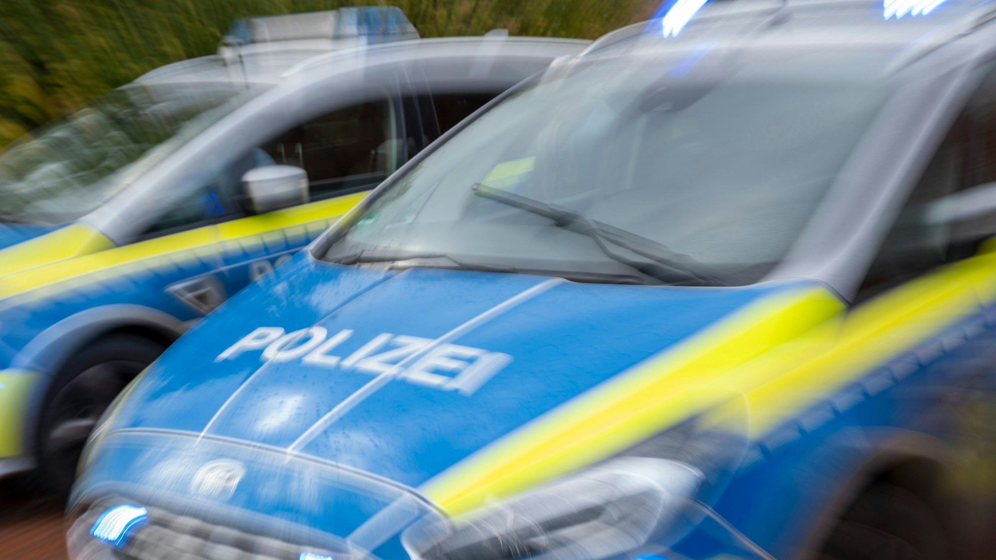 Mehrere Streifenwagen waren bei der Verfolgung im Einsatz.