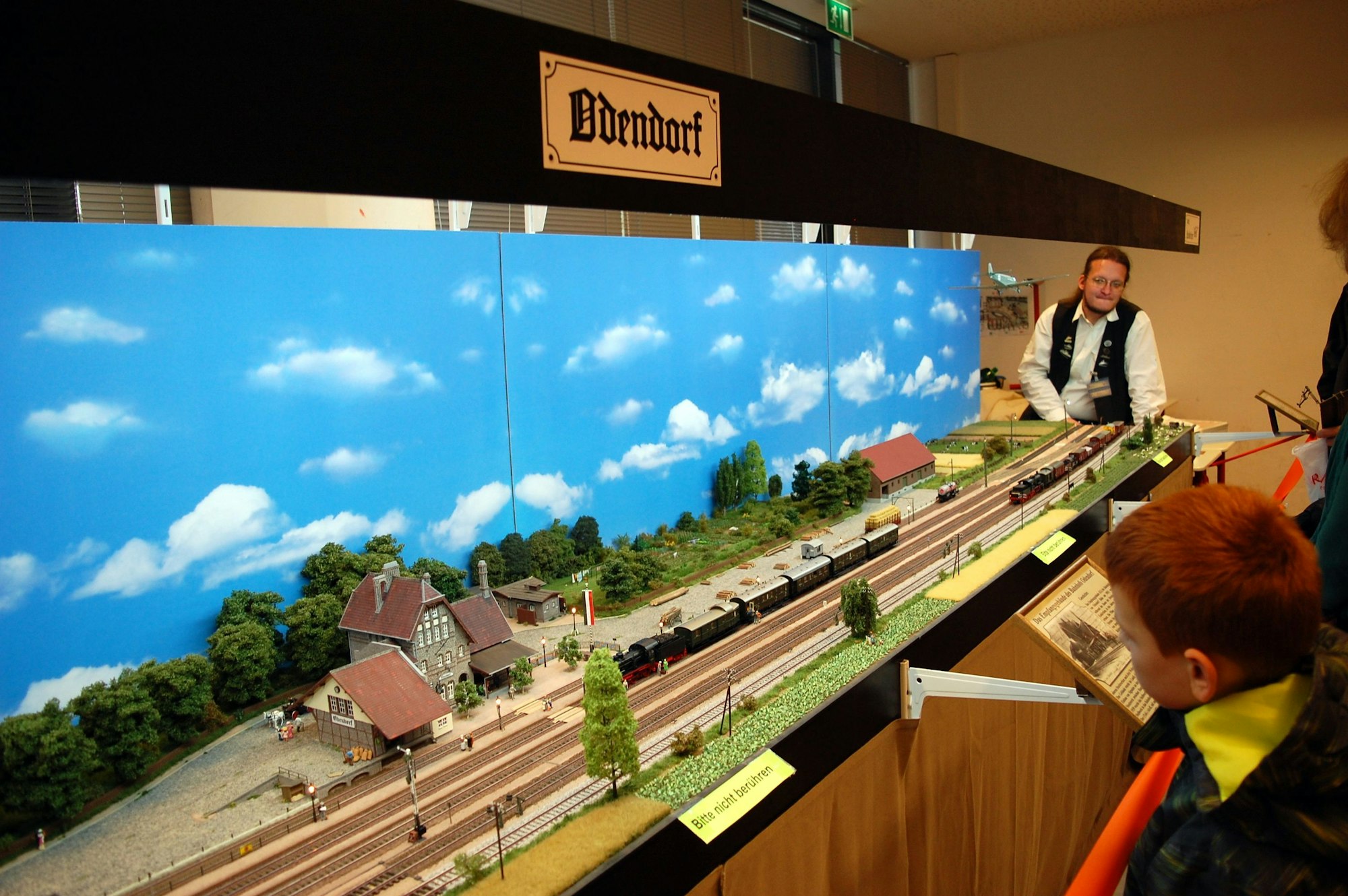 Einmal im Jahr lädt der EBAC zu seiner großen Modellbahnbörse mit Ausstellung ins Alexander-von-Humboldt-Gymnasium ein.