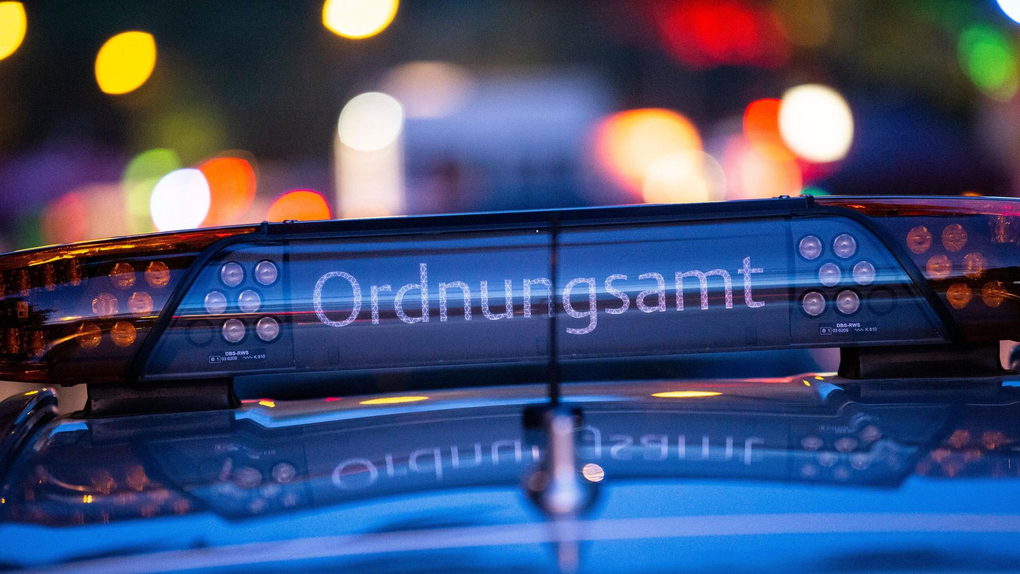 Ein Fahrzeug des Ordnungsamts (Symbolbild)