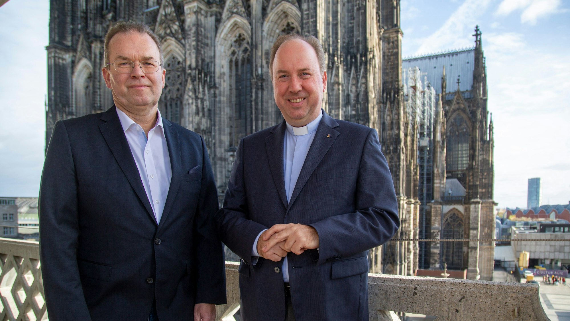 Dr. Bernhard Seiger, Stadtsuperintendent des Evangelischen Kirchenverbandes Köln und Stadtdechant Msgr. Robert Kleine( v.l.)