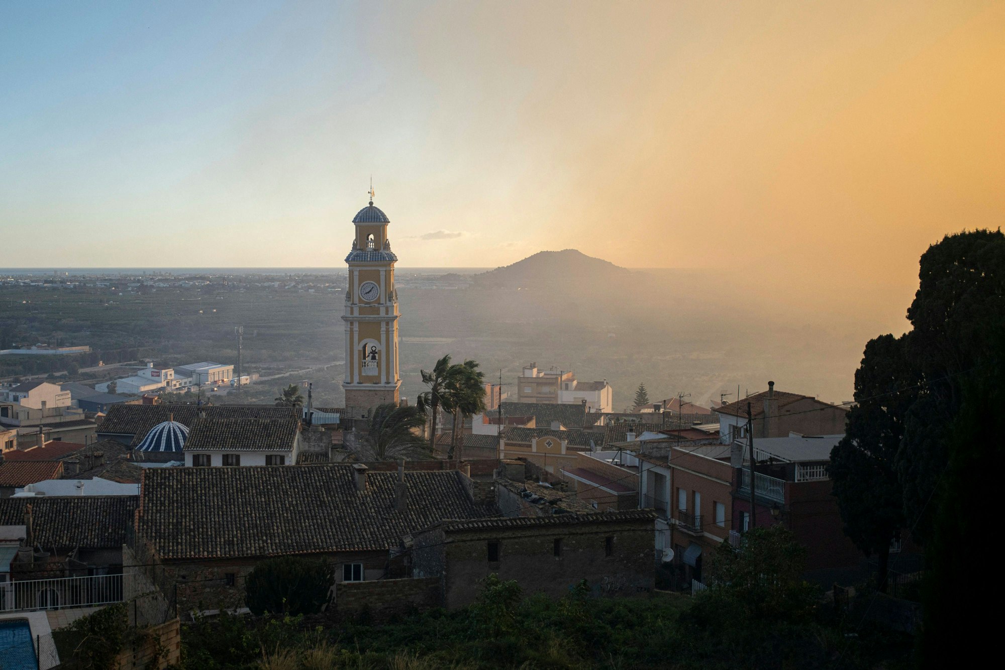 Forest Fire Forces Towns And Villages Evacuations - Spain View of the fire from the municipality of Ador, on November 2, 2023, in Valencia, Valencian Community, Spain.