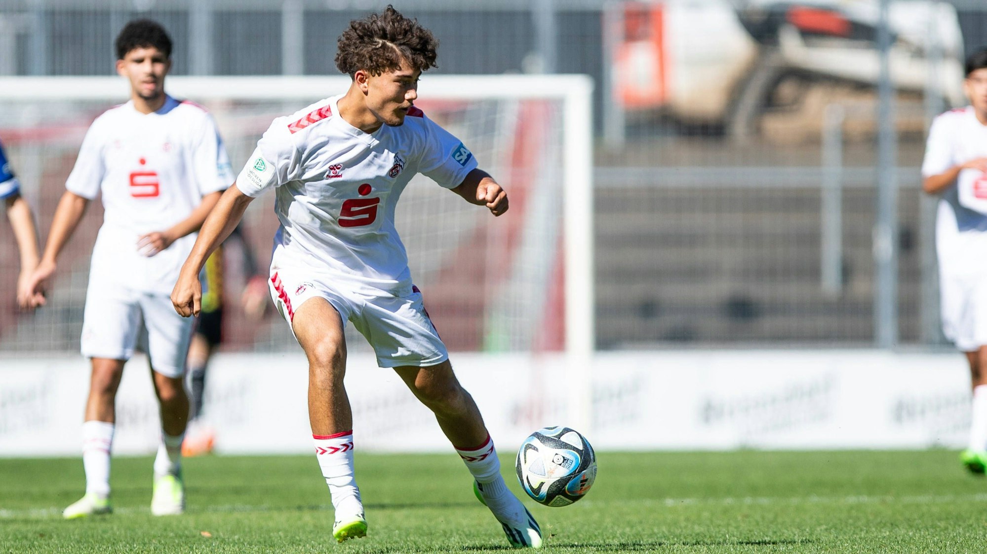 Zurück im Trikot des 1. FC Köln: U-17-Weltmeister Justin von der Hitz