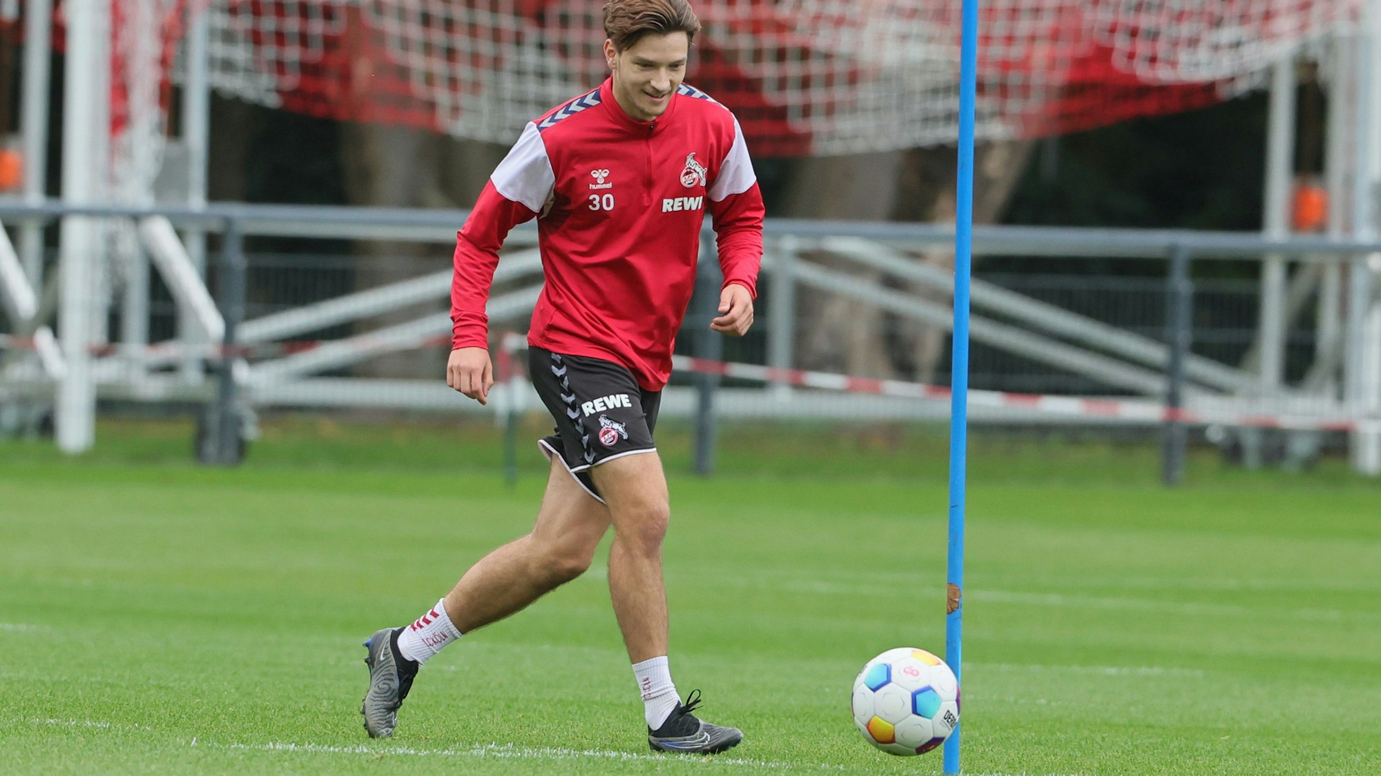 1. FC Köln, Training, Noah Katterbach (1. FC Köln), 24.10.2023, Bild: Herbert Bucco
