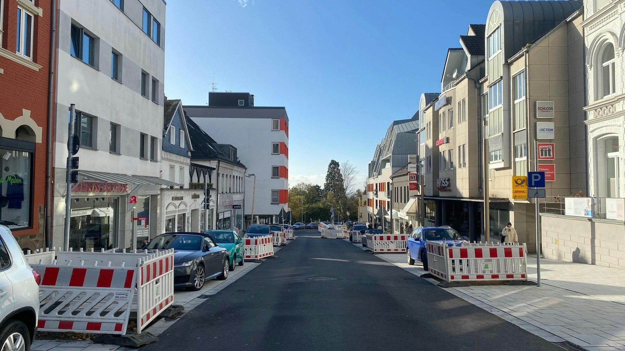 Das Foto zeigt die Schloßstraße.