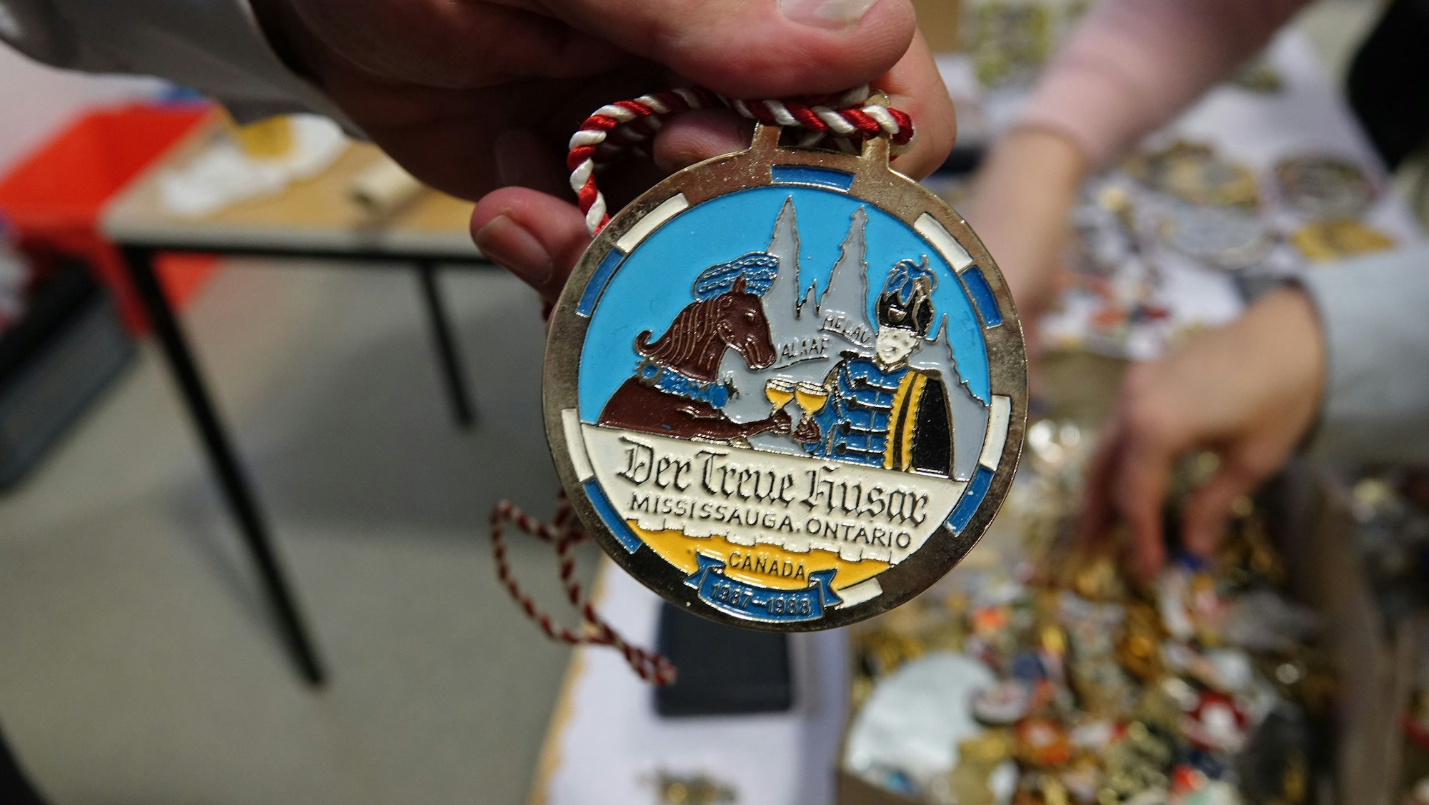 Bei den Exoten unter den Orden ist einer aus Ontario/Kanada: Der Treue Husar aus Mississauga.