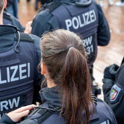29.10.2023, Köln: Polizei ist im Einsatz. Foto: Uwe Weiser