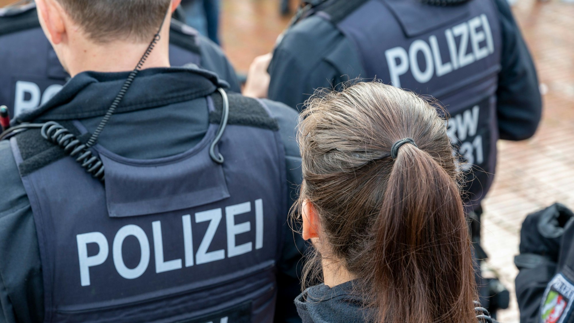 29.10.2023, Köln: Polizei ist im Einsatz. Foto: Uwe Weiser