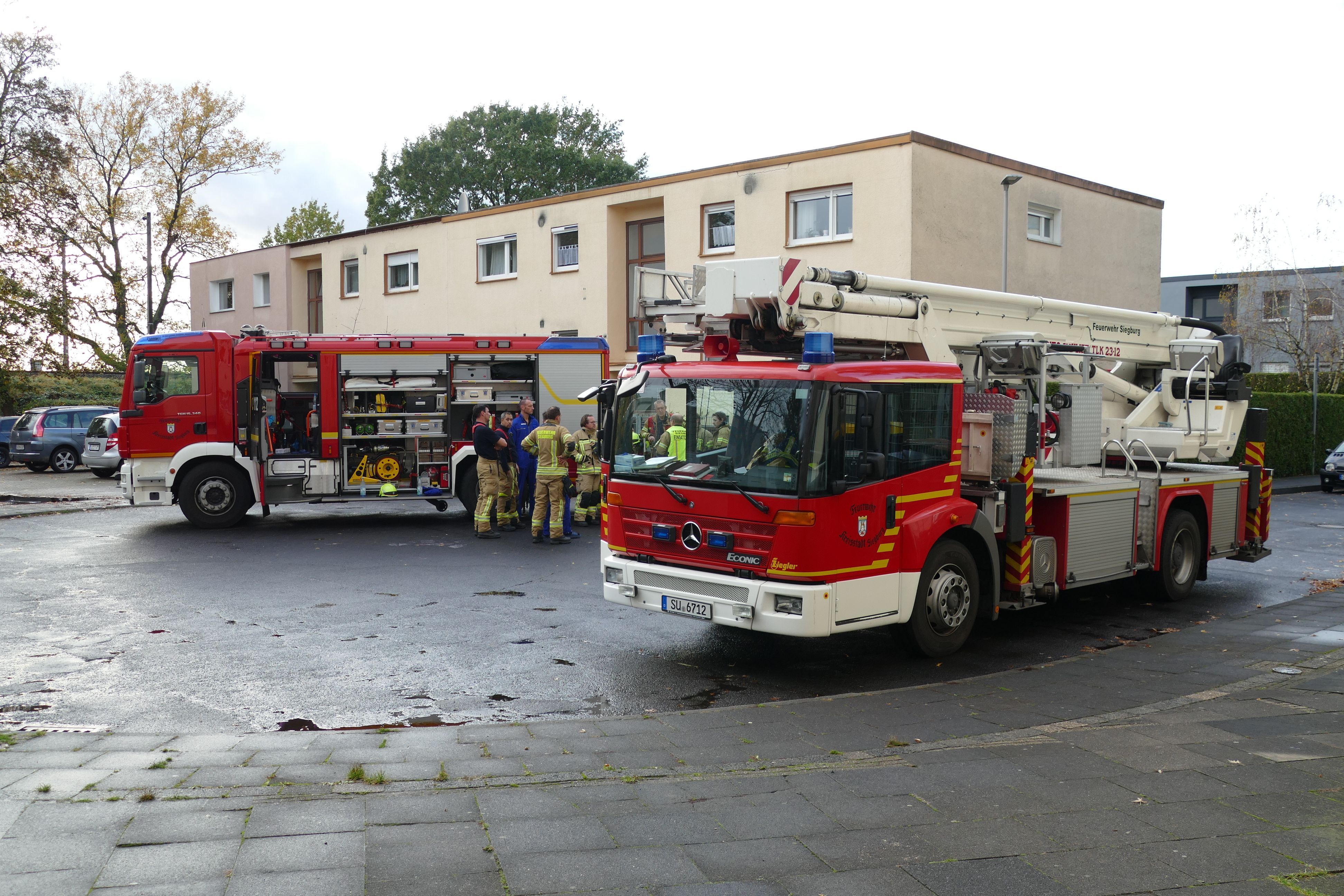 Feuerwehrleute im Einsatz.