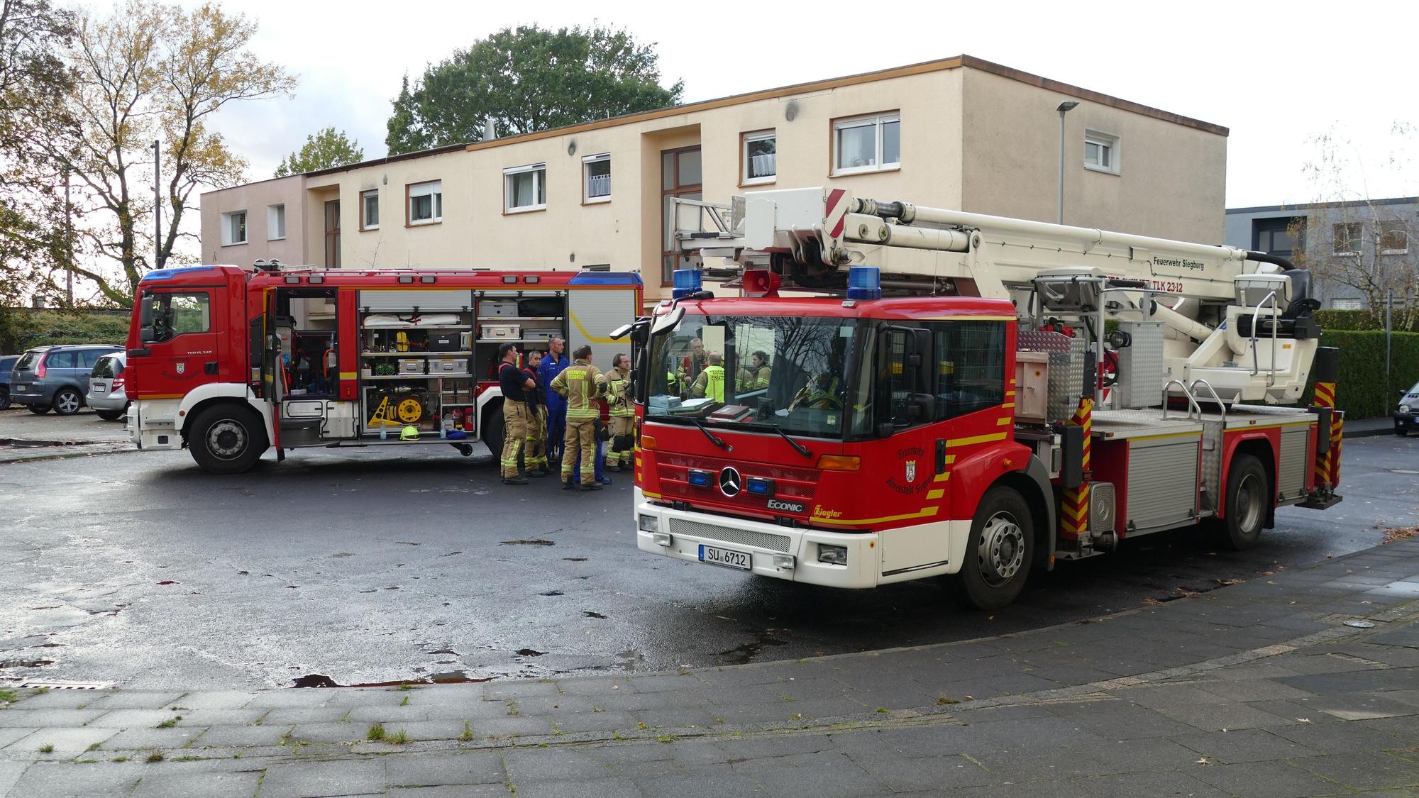 Feuerwehrleute im Einsatz.