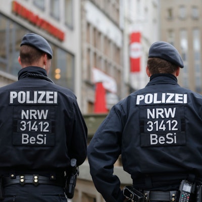 Einsatzkräfte der Polizei in Köln