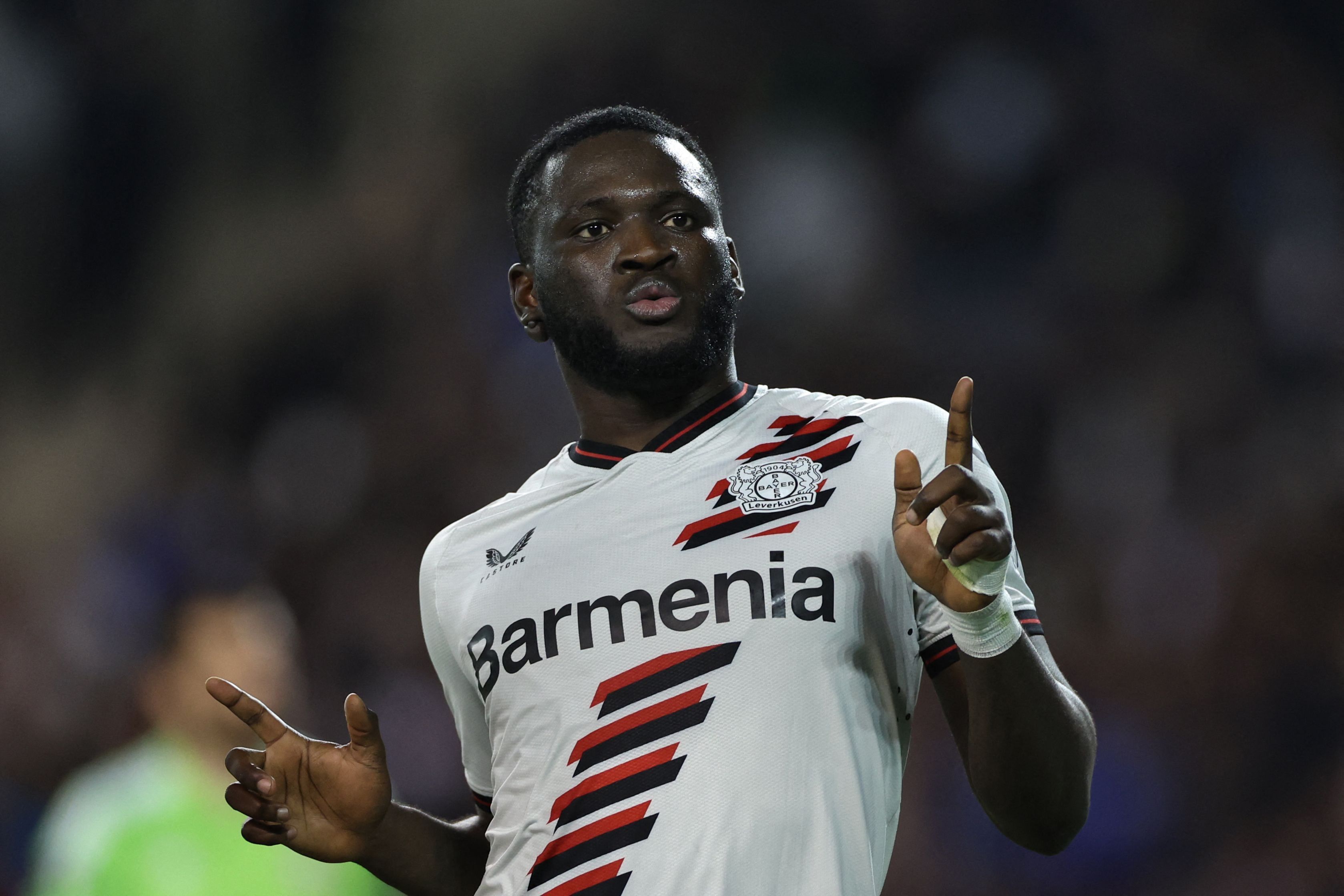 Victor Boniface feiert sein Tor.