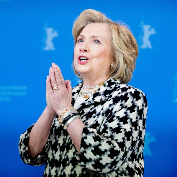 Hillary Clinton bei der Berlinale im Jahr 2020. Die ehemalige First Lady, Senatorin und Außenministerin hat Donald Trump mit Adolf Hitler verglichen.