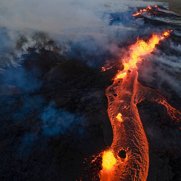 Auf der Reykjanes-Halbinsel auf Island bebt seit Tagen die Erde. Forscher befürchten einen gewaltigen Vulkanausbruch, bereits im Juli spuckten mehrere Vulkane reichlich Lava. (Archivbild)
