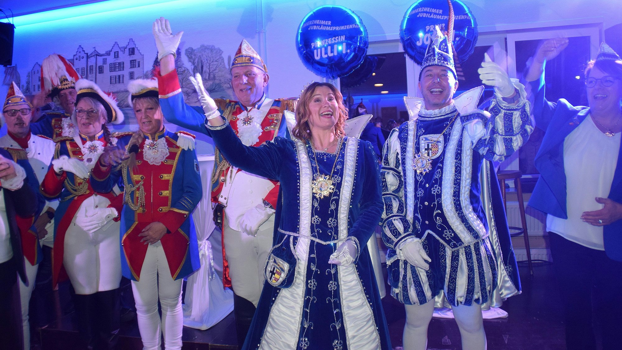 Prinzessin Ulli I. und Prinz Joey I. regieren über die Narren von Heimerzheim. Foto: Frank Engel-Strebel