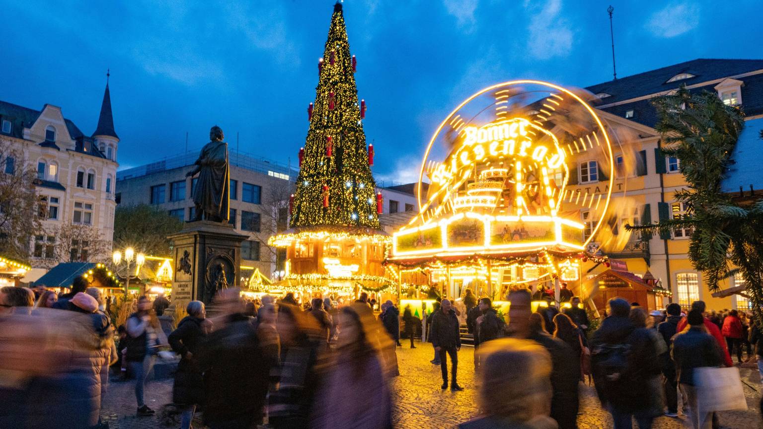 Der Bonner Weihnachtsmarkt im Jahr 2022.