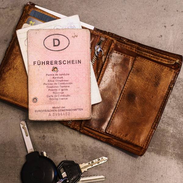 Na, auch schon länger her, dass Sie den Führerschein gemacht haben? Zumindest dann, wenn Sie noch so einen in rosa oder gar einen in grau haben.