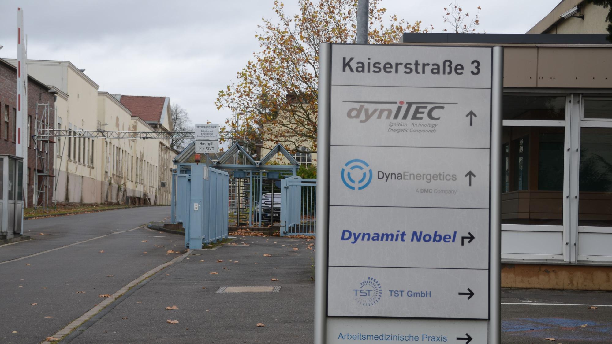 Der Eingang zum Gelände eines Rüstungsunternehmens.