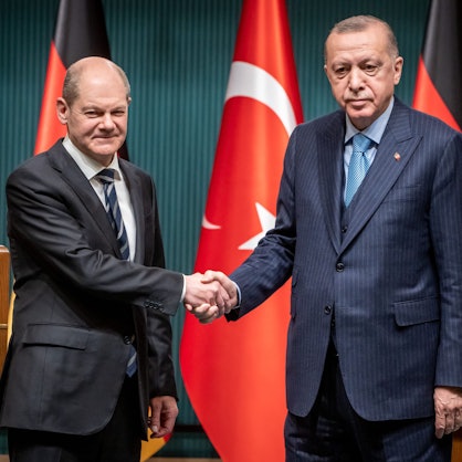 Nicht unbedingt eine Männerfreundschaft: Olaf Scholz (links) und Recep Tayyip Erdogan