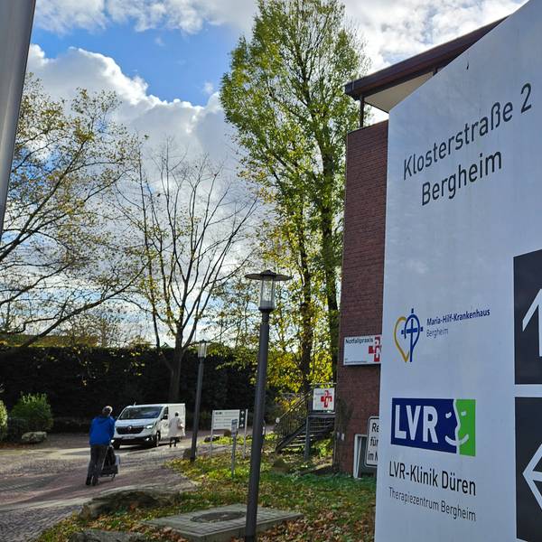 Die ambulante Notfallpraxis der niedergelassenen Ärztinnen und Ärzte am Maria-Hilf-Krankenhaus in Bergheim ist künftig deutlich schwerer erreichbar als bisher.