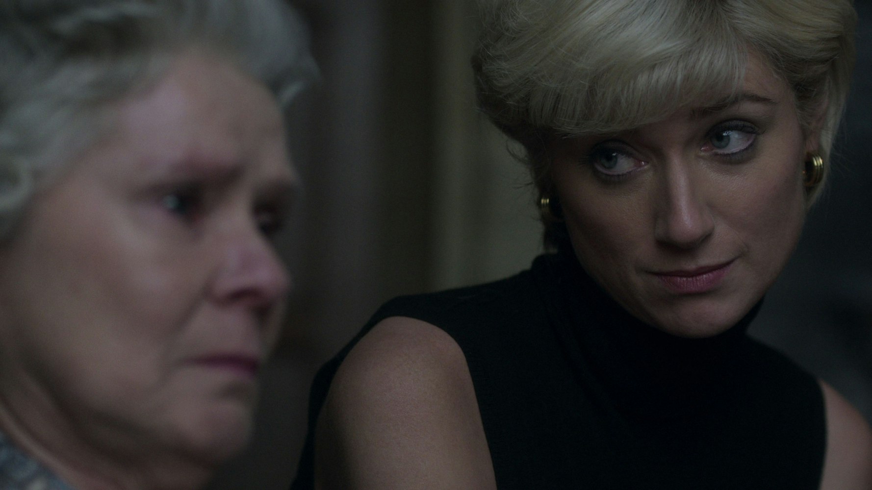 Ein letztes Mal vereint: Queen Elizabeth (Imelda Staunton) und Prinzessin Diana (Elizabeth Debicki).