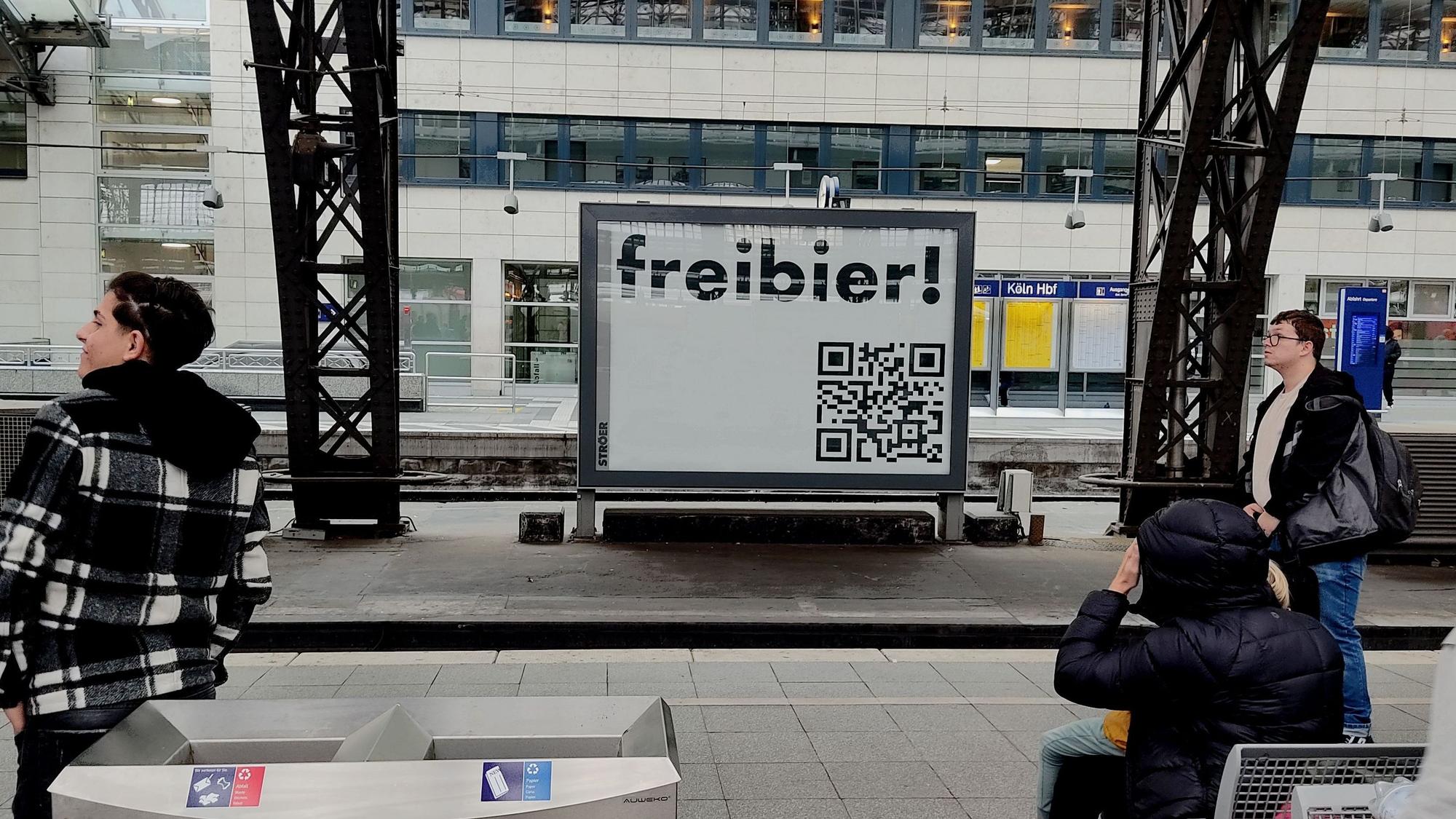 So versuchte die Stadt im vergangenen Jahr, Aufmerksamkeit für ihre Respekt-Kampage zu bekommen. Freibier gab es natürlich nicht.