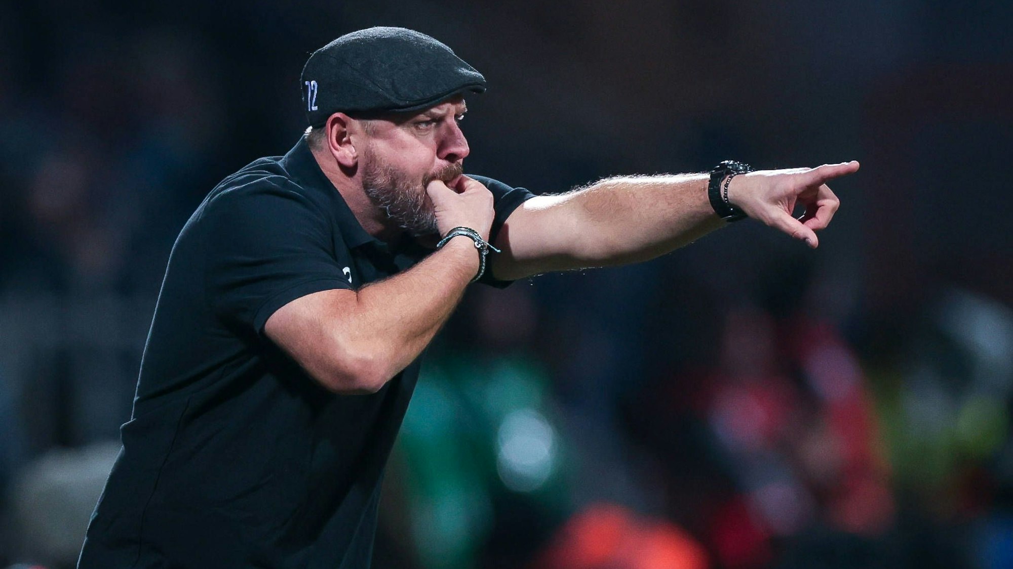 FC-Trainer Steffen Baumgart hat sich zu Aussagen von TV-Experte Dietmar Hamann geäußert – und scharfe Kritik geübt. (Archivbild)IMAGO/RHR-Foto