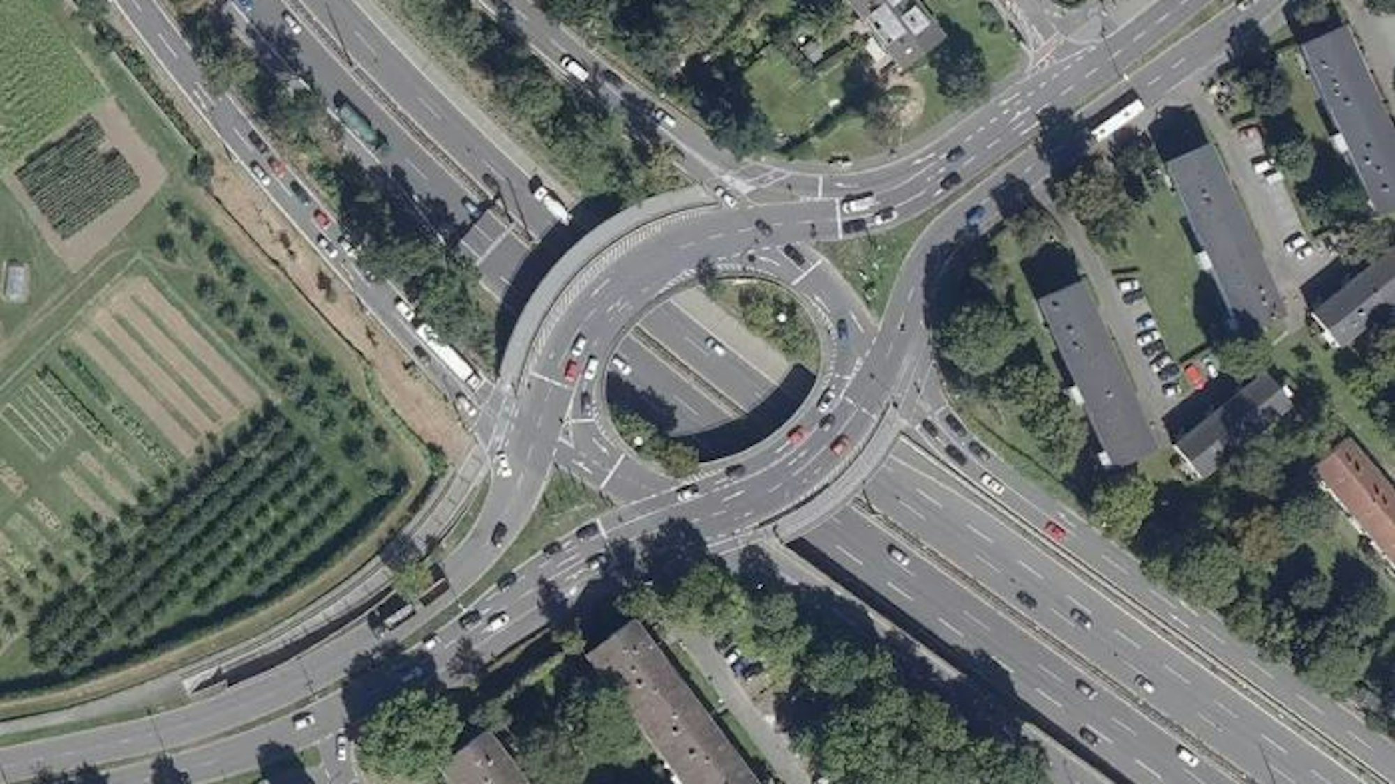 Die A565 aus der Luft.