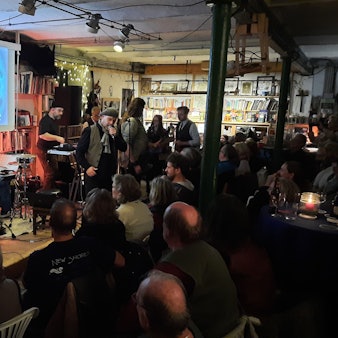 Die Lindlarer Band Aduril bei ihrem Konzert auf der Bühne in Egen 4 in Wipperfürth.