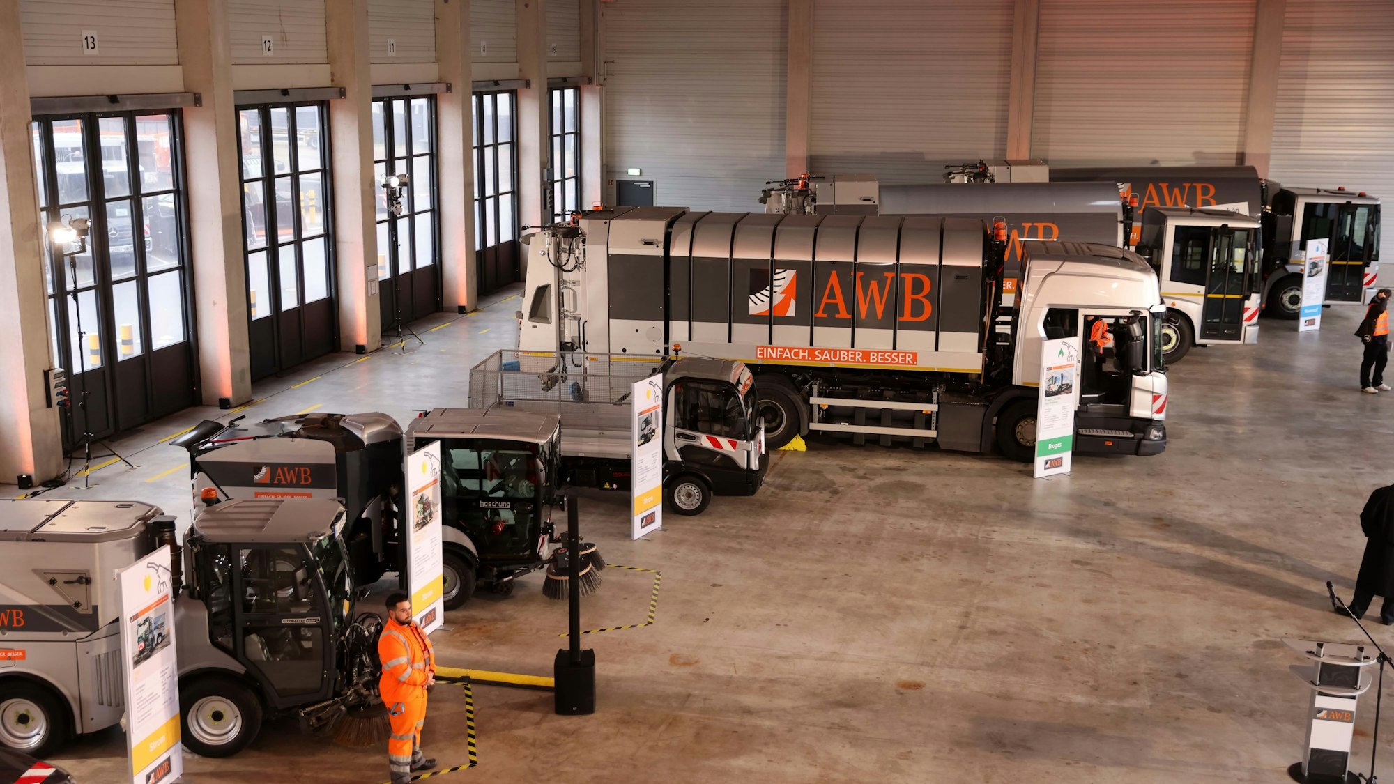 Die Kölner Abfallwirtschaftsbetriebe treiben den Umbau ihrer Fahrzeugflotte voran.