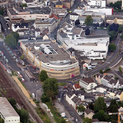 Das Foto zeigt die Stadtmitte von Bergisch Gladbach.