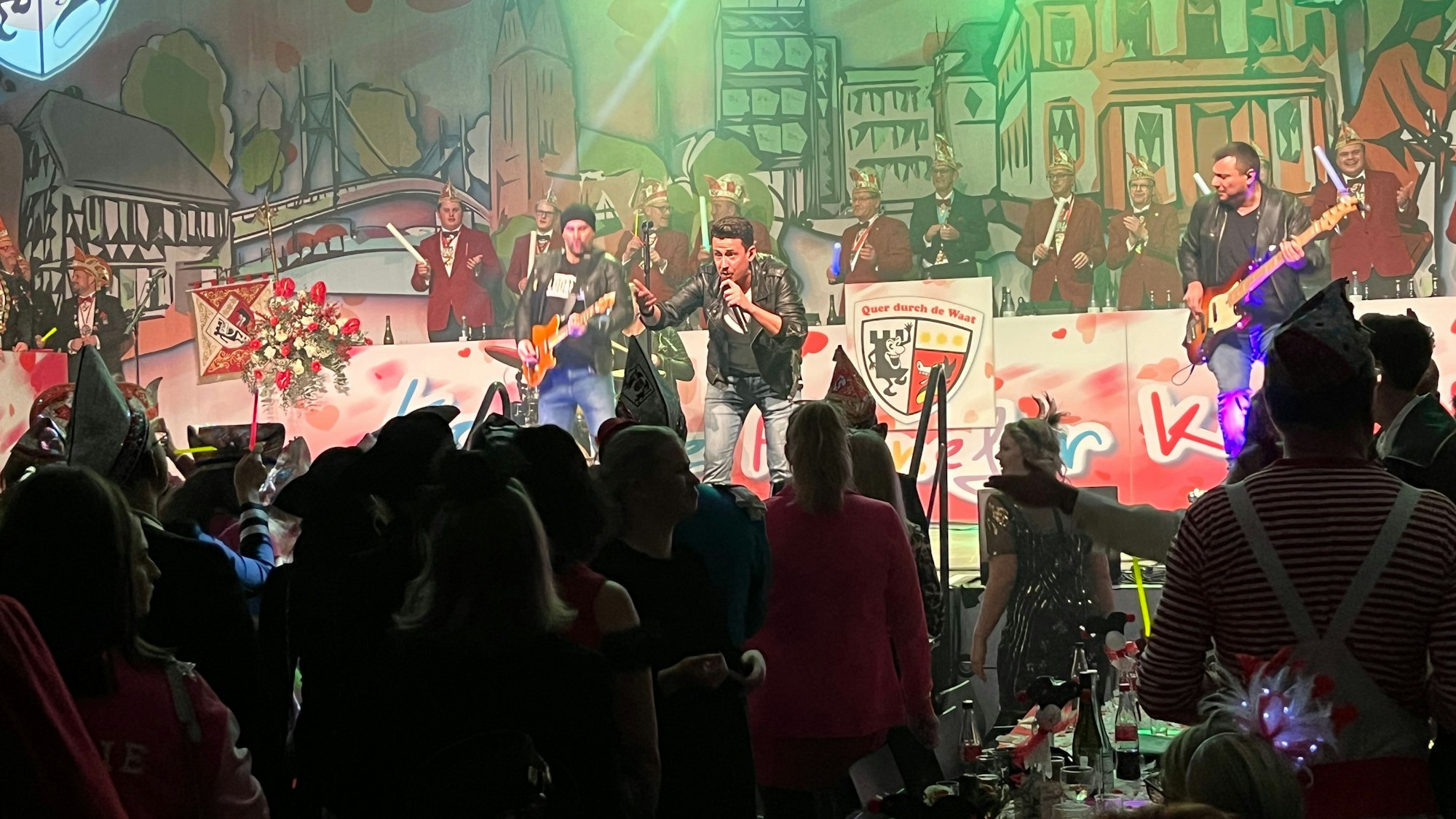 Eldorado rockten auf der Bühne ab.